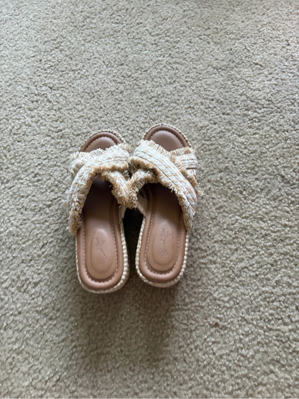 Universal Thread Wedges - Picture 2 of 5